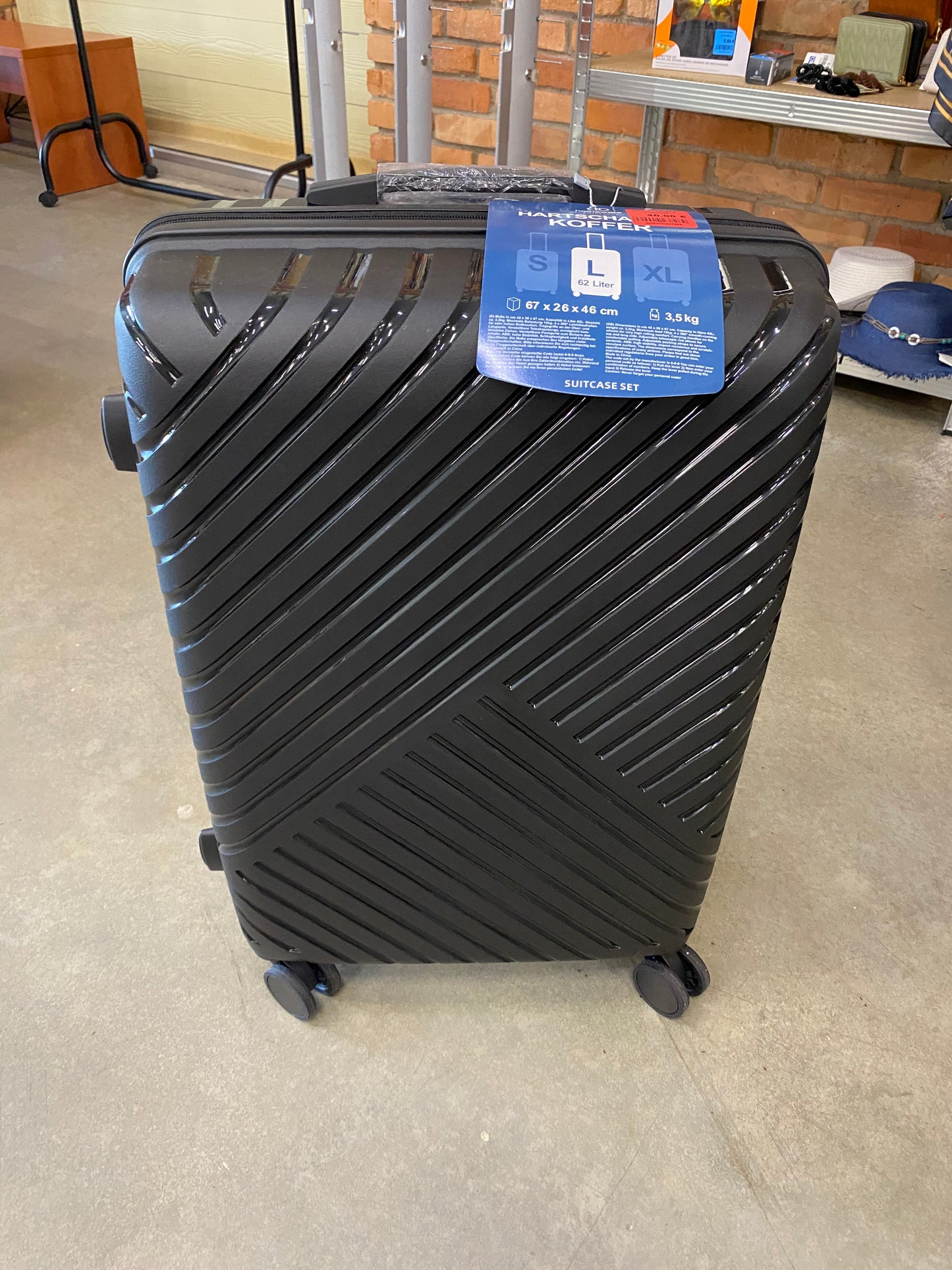 Kelioninis lagaminas su 4 ratukais – 62 L